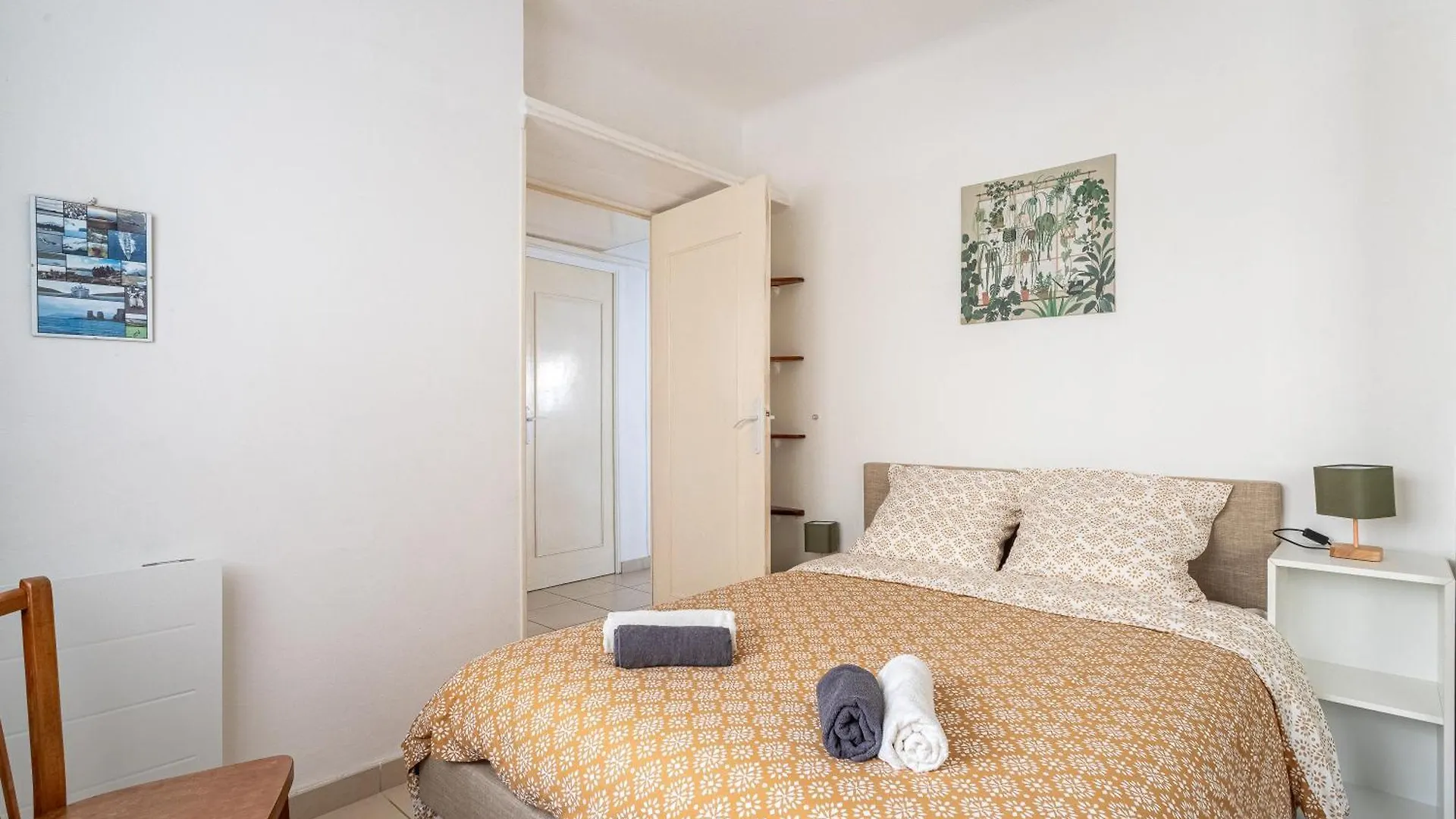 Toulon Apartment 0*,  France